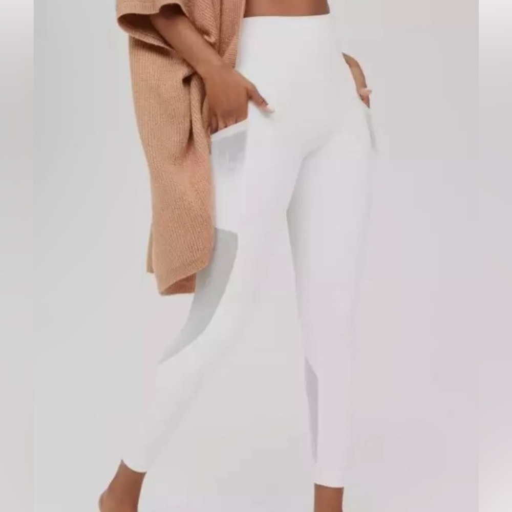 Aerie offline goals 7/8 leggings hi rise white L